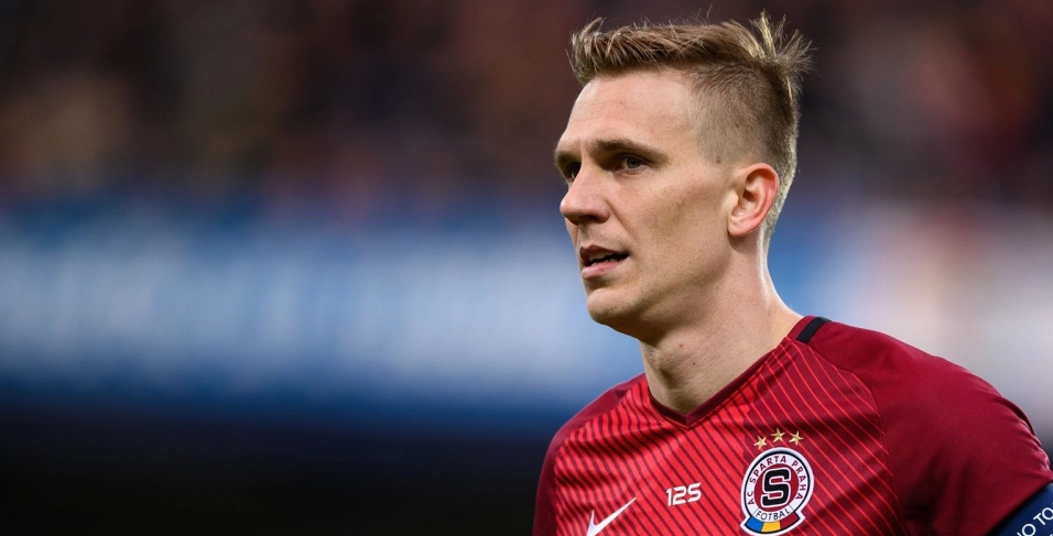 包含捷克斯拉维亚主教练:我们对于下一场比赛充满信心的词条