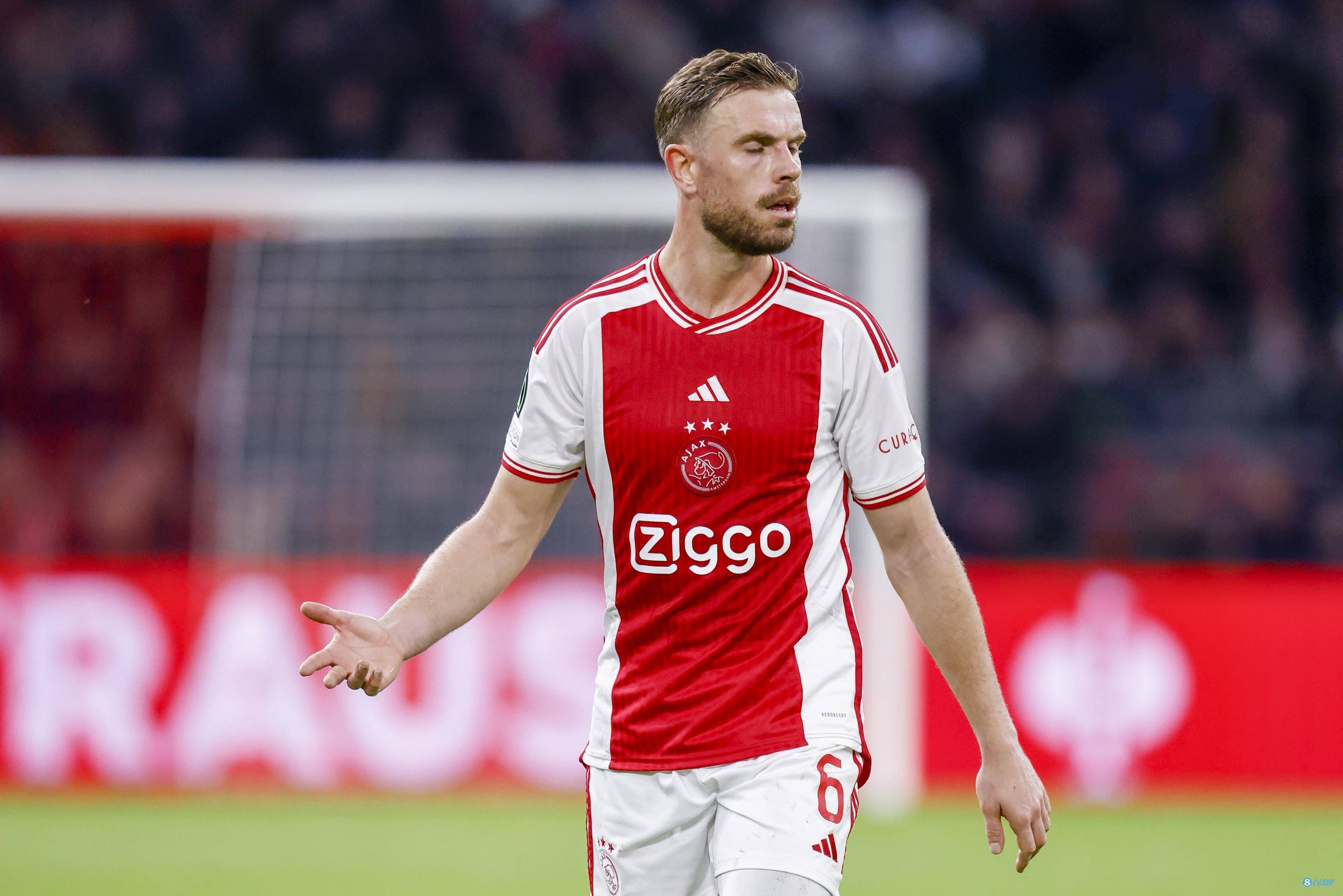 包含阿贾克斯再次取得胜利，表现出色令人瞩目的词条