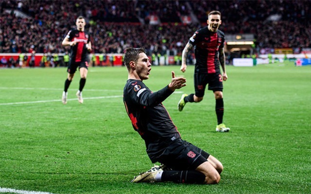 弗赖堡足球队在比赛中赢得关键胜利