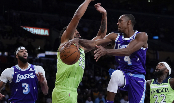 关于公牛败给猛龙,战绩滑坡面临考验压力的信息 关于公牛败给猛龙,战绩滑坡面临考验压力的信息