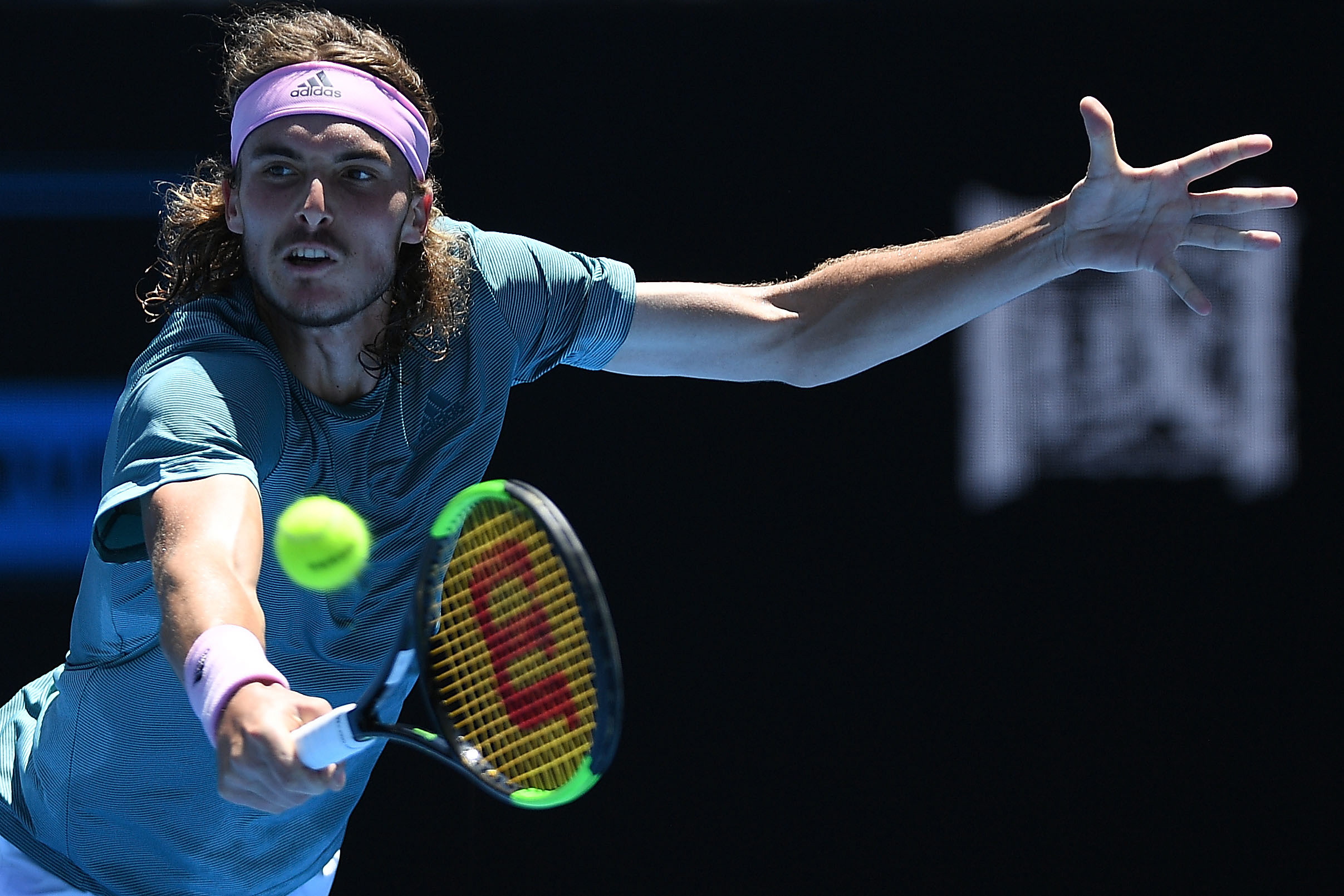 戴维斯杯翻盘法网,西西帕斯高光表现的简单介绍 戴维斯杯翻盘法网,西西帕斯高光表现的简单介绍