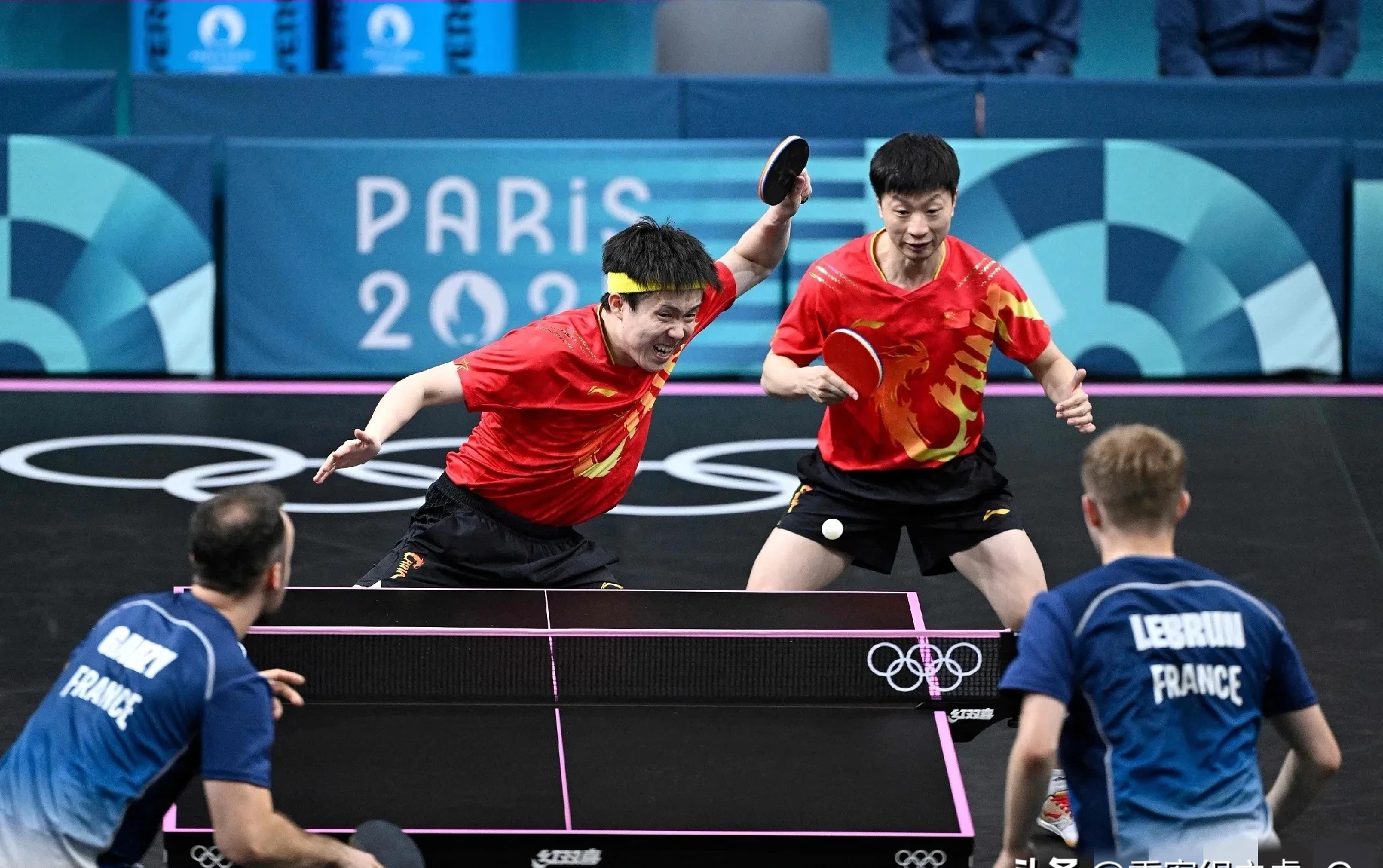 关于瑞典队力克法国队，马龙统治全场的信息