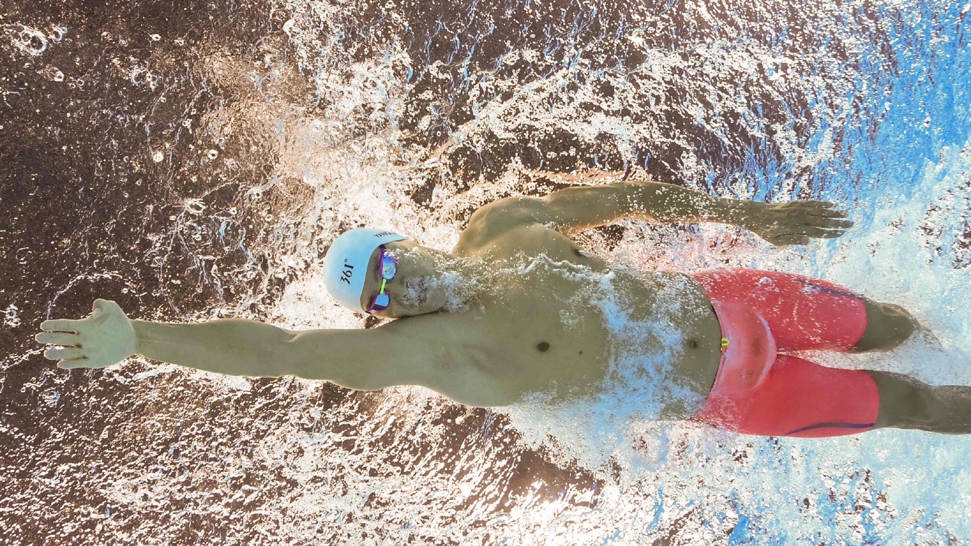 活塞正面击溃热火，莫兰特成为关键先生