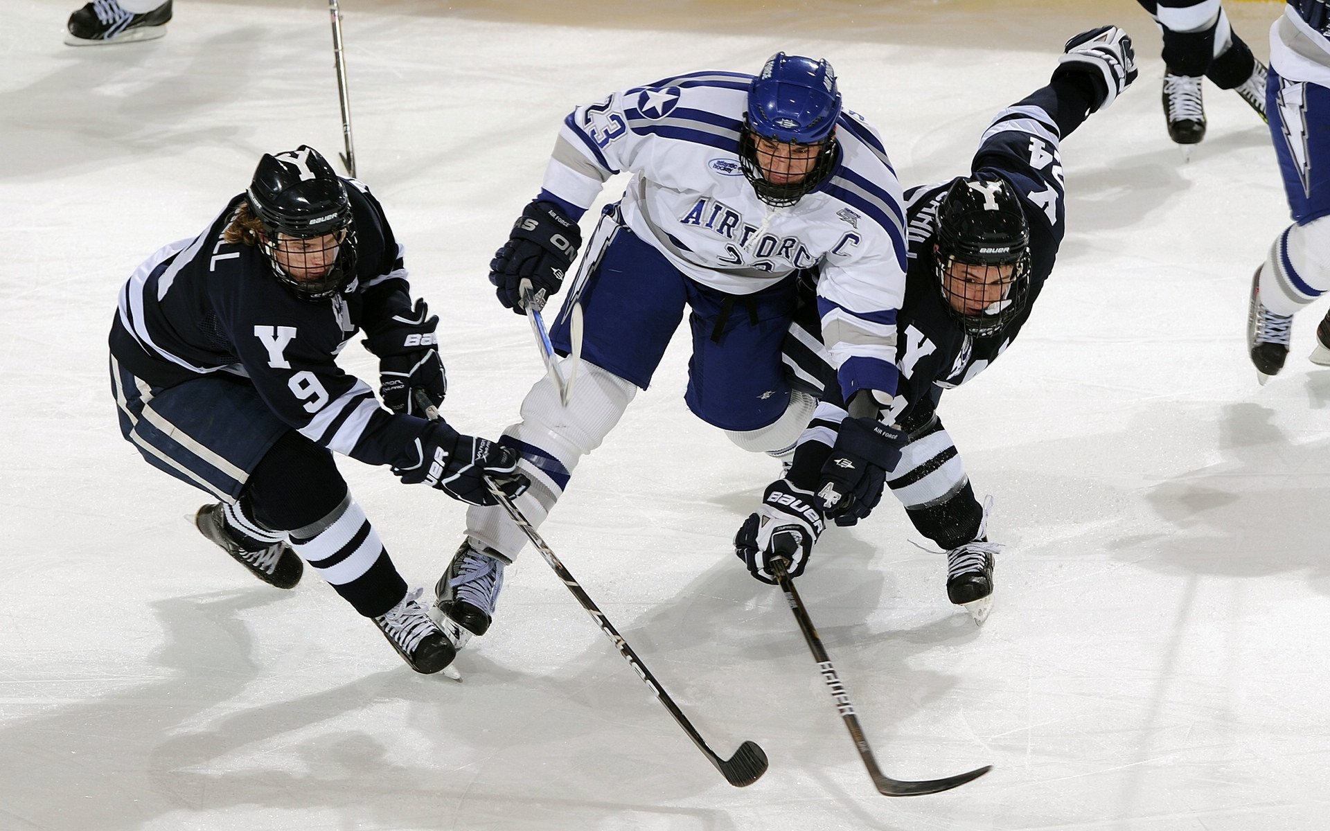 赛道上的逆袭，哈斯车队如何逆转索伯，诺里斯状态火热再创佳绩